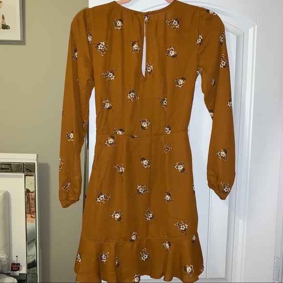 A&F Dress🤎 - Picture 3 of 7